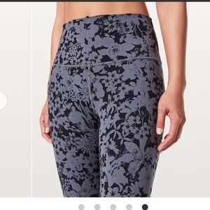 Lululemon Align Efflorescent Nebula Black Print Leggings 25” Sz 2